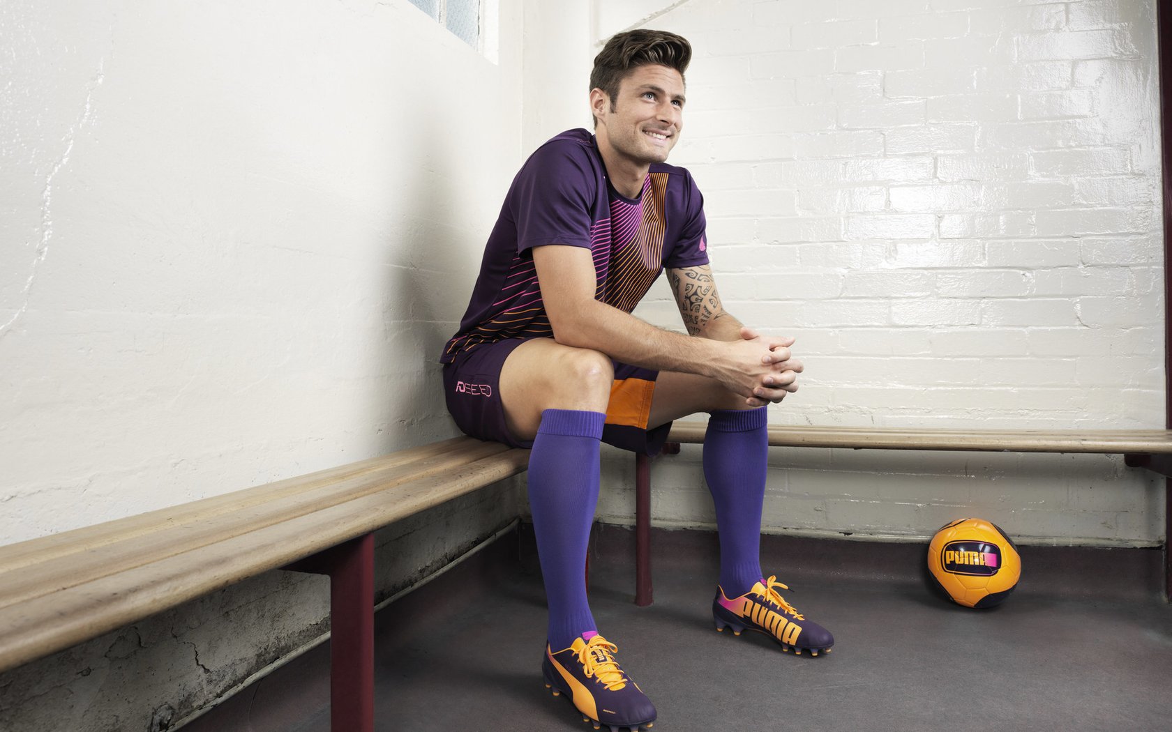 欧战烽火，贝蒂斯关键战突围克罗地亚，莱万化身关键先生定乾坤