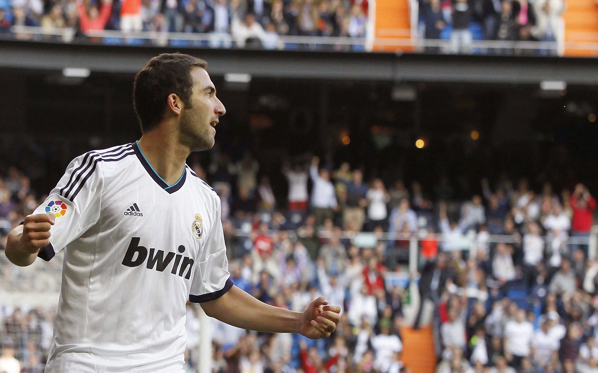 悬念提前终结？阿尔及利亚式坚韧与拉什福德的关键先生时刻